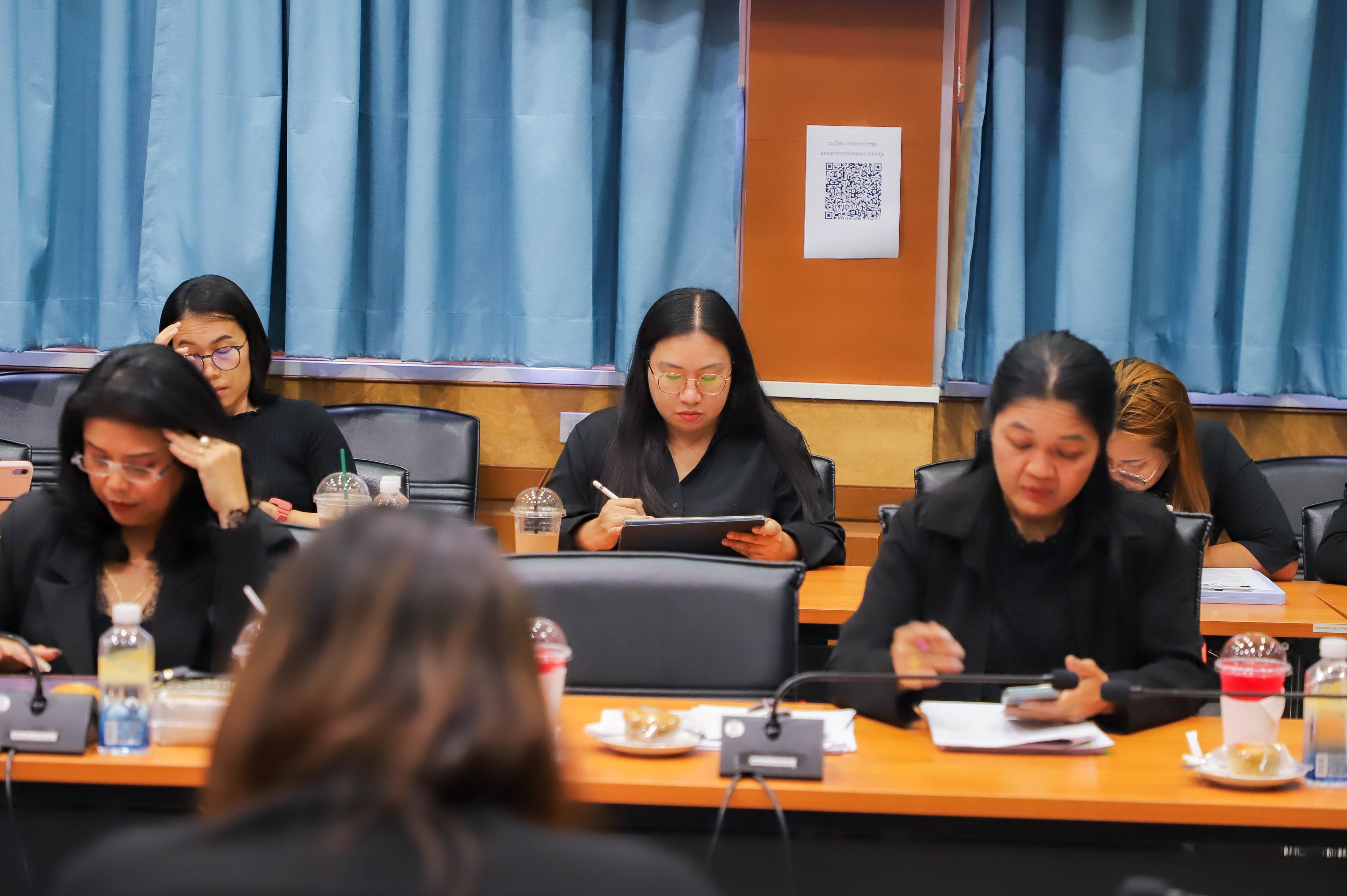 title - ส.ป.ก. ประชุมการซักซ้อมความเข้าใจงานจ้างเหมาบริการบุคคลธรรมดาตามพระราชบัญญัติการจัดซื้อจัดจ้าง และการบริหารพัสดุภาครัฐ พ.ศ. 2560